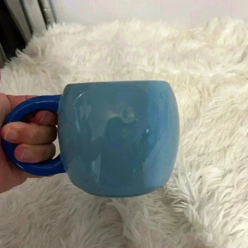 Disney stitch. Collectible large coffee‎ mug great condition.l